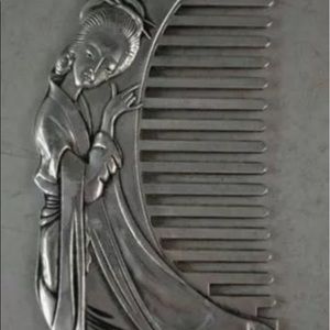 COPY - Chinese Handcarved Comb